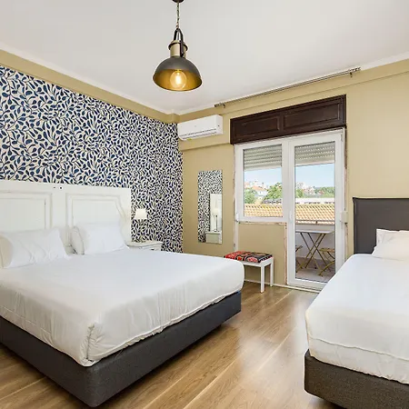 Dome Alvares Cabral Guest house Lisbon