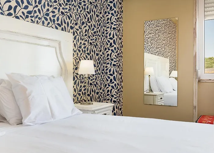 Guest house Dome Alvares Cabral 3*