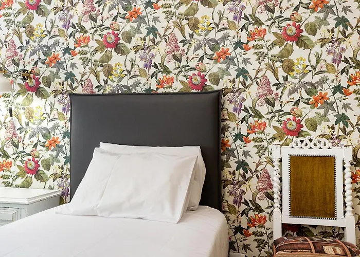 Guest house Dome Alvares Cabral