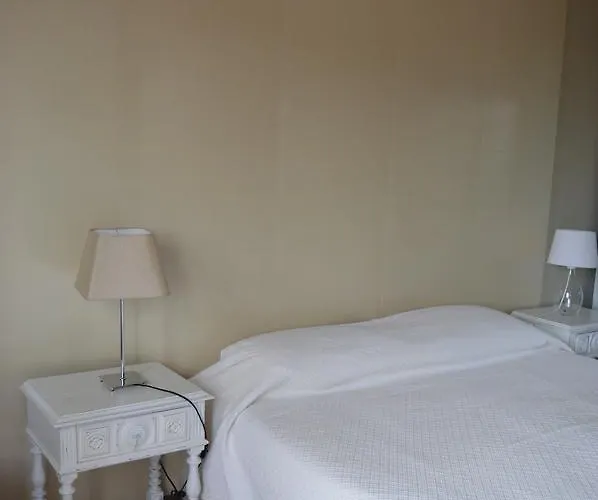 Guest house Dome Alvares Cabral 3*