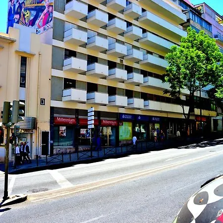 Dome Alvares Cabral Lizbona