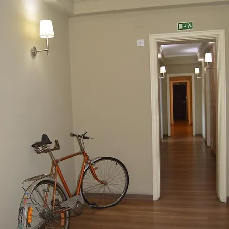 Dome Alvares Cabral Pensjonat Lizbona